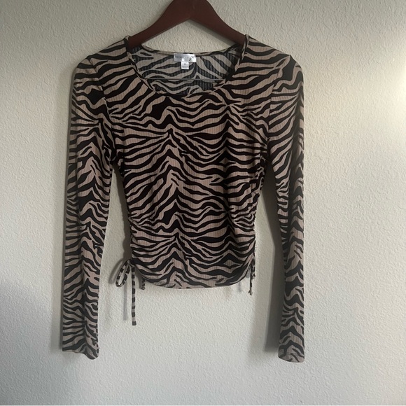 Brown zebra Print Crop top - Picture 1 of 3
